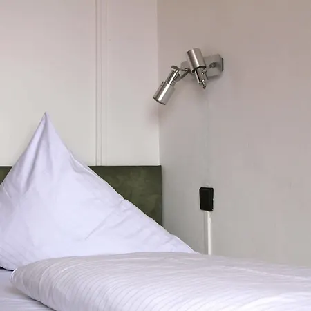 Oelberg Inn 2*