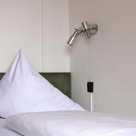 Oelberg Inn 2*